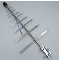 Log-periodic antenna 400-6000 MHz