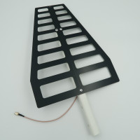 Log-periodic antenna 500-1040 MHz (textolite) with mast mount