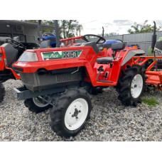 Минитрактор KUBOTA XB1 BullAce