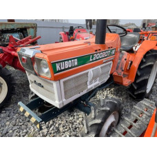 Минитрактор Kubota L2002