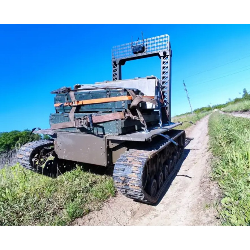 НРК МУРАХА логістичний наземний роботизований комплекс Robotic Complexes