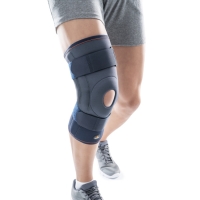 Orliman 4104 Neoprene Knee Brace with Side Inserts and Polycentric Hinge