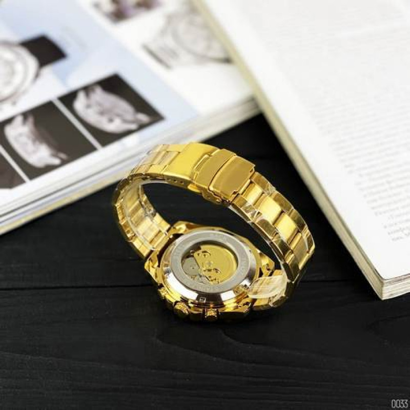 Watch Winner 8186 Big Diamonds Gold