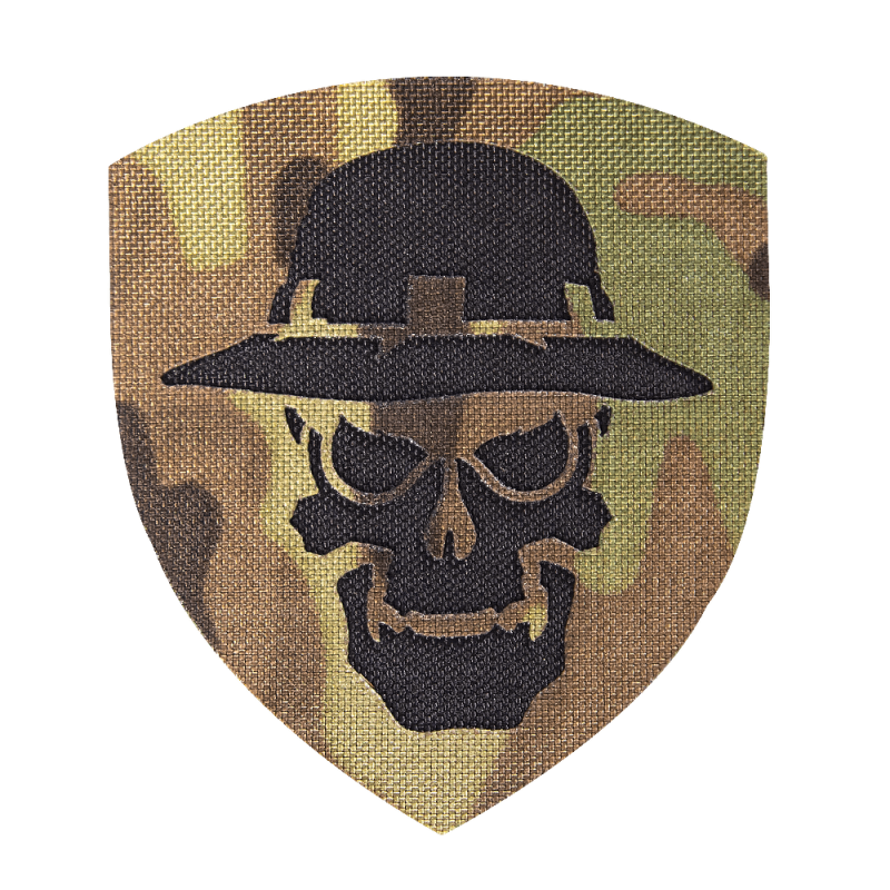 Шеврон Camotec Череп в панамі (7*8) MC