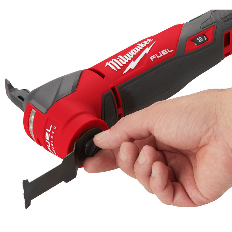 MILWAUKEE M18 FMT-0X Cordless Multi-Tool (tool only, universal blade, sanding pad, sanding