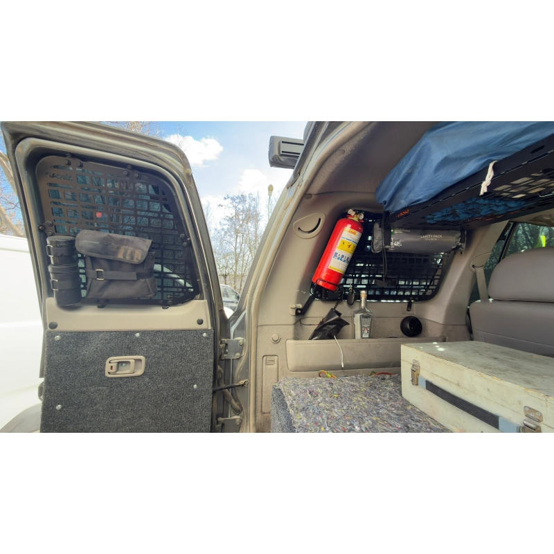 Полиця під стелю в багажник Nissan Patrol Y61