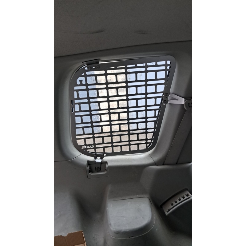 Модульна система зберігання Molle (Молле) для вікон багажника Nissan X-Trail T30 (2001-2008) - Ліва