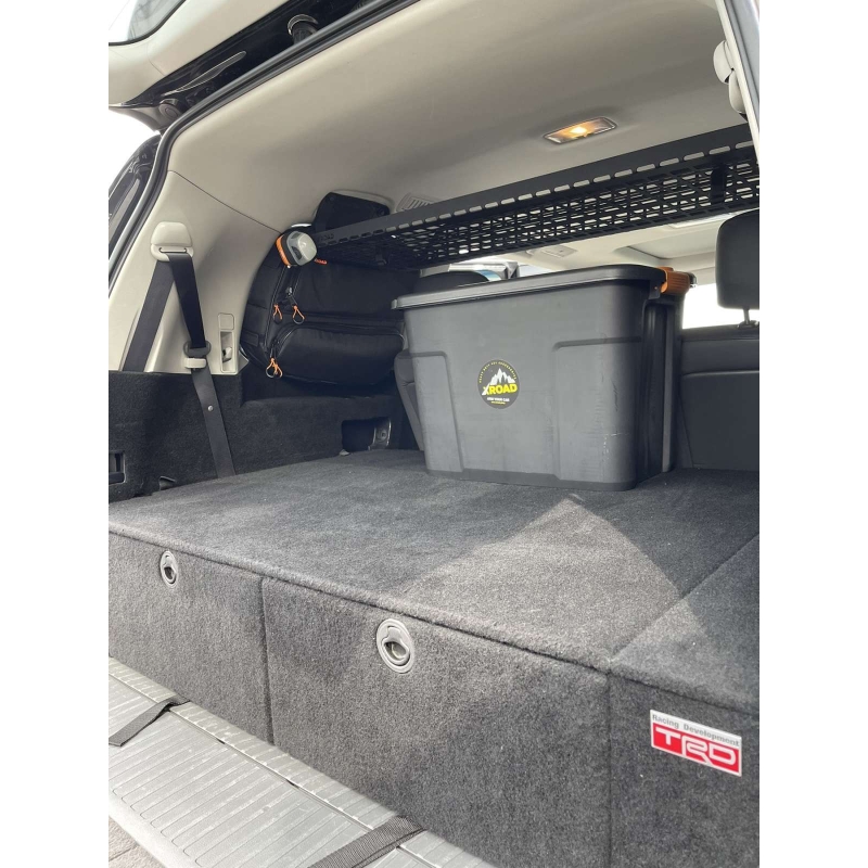 Полиця під стелю в багажник Lexus LX570