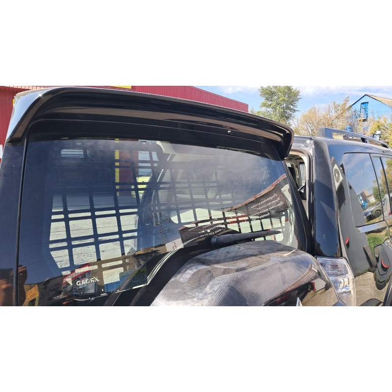 Панель Молле на вікно дверей багажника Mitsubishi Pajero Wagon 4