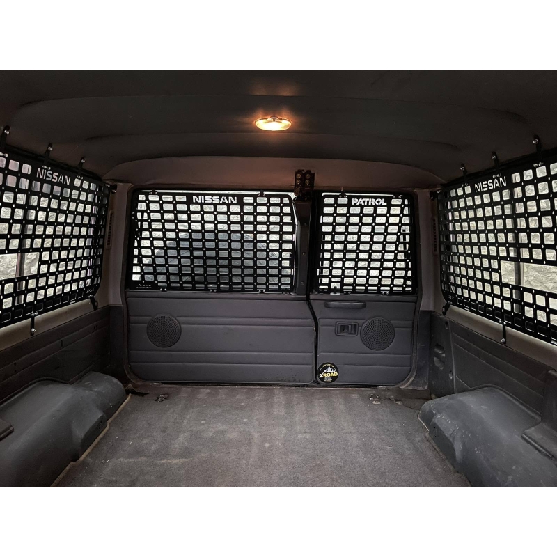 Molle (Молле) панель для дверей багажника Nissan Patrol Y60 - Ліва і права