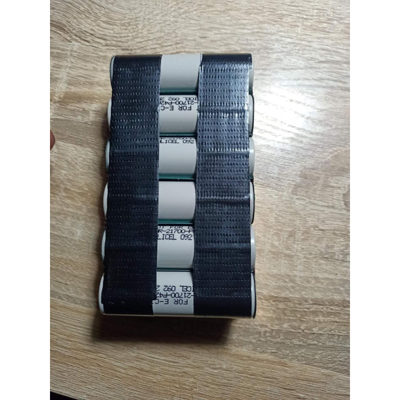 Акумулятор 6S2P 8400 mAh на Molicel P42A